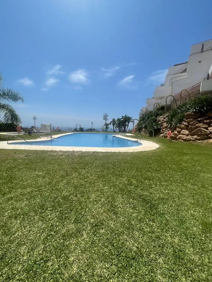Apartamento En Nerja Con Vistas Al Mar. דירה
